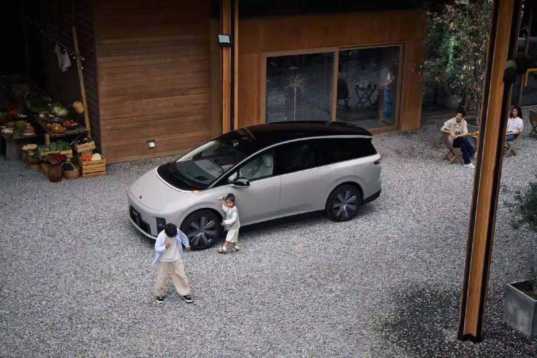 理想破局20萬元+純電SUV市場:雷軍支招,i8鐵定賣爆?