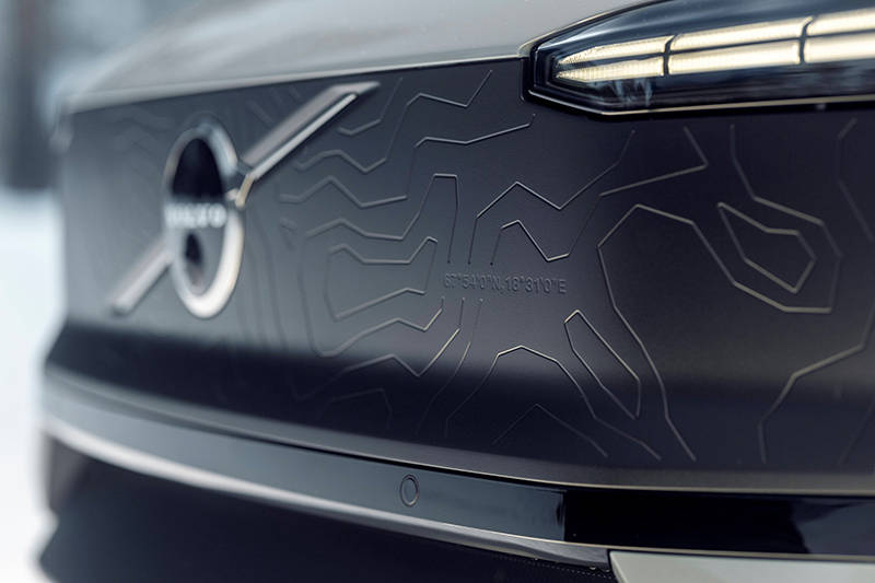 為出行提供更多情緒價值,沃爾沃EX30 CC上市售23.38萬元