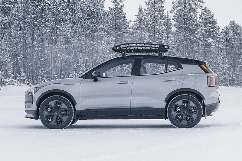 為出行提供更多情緒價值,沃爾沃EX30 CC上市售23.38萬元