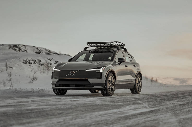 為出行提供更多情緒價值,沃爾沃EX30 CC上市售23.38萬元