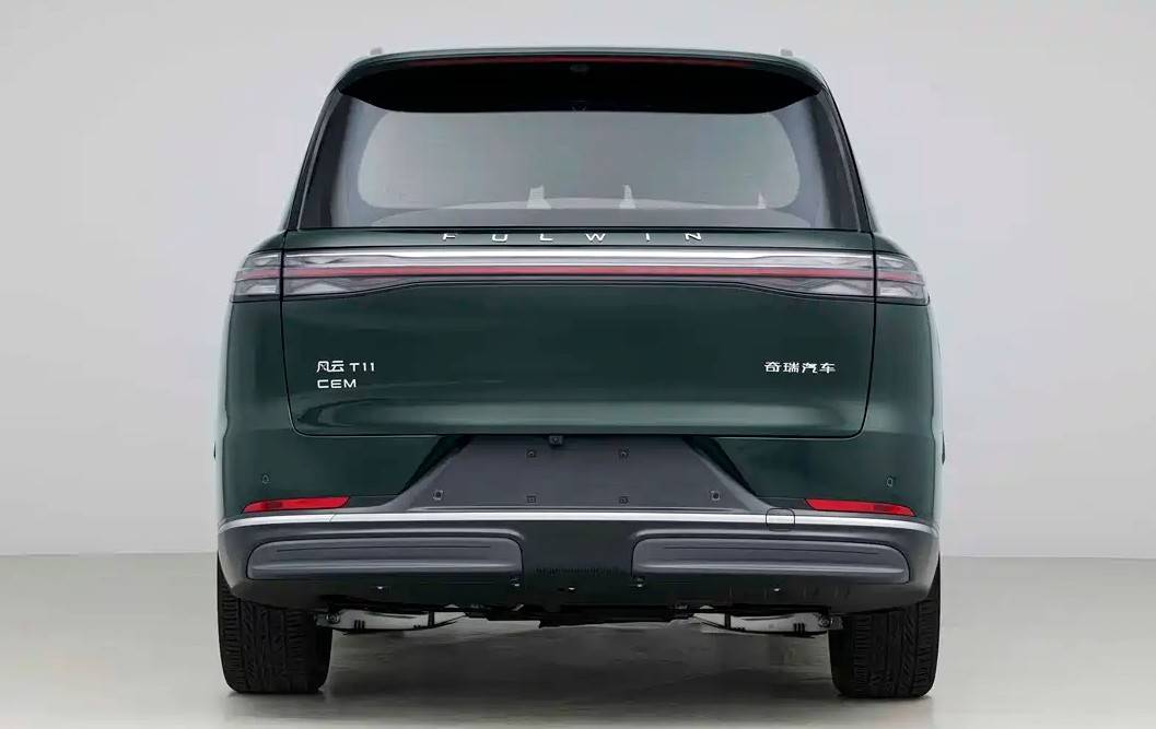 奇瑞大型SUV終于申報(bào)!增程動(dòng)力續(xù)航1400km,外形相當(dāng)“唬人”