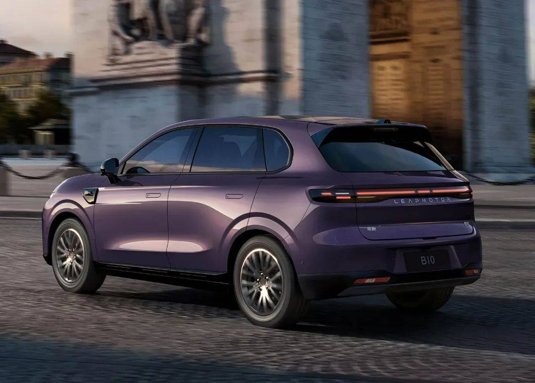 2025新能源黑馬:這三款新車如何憑差異化引爆市場