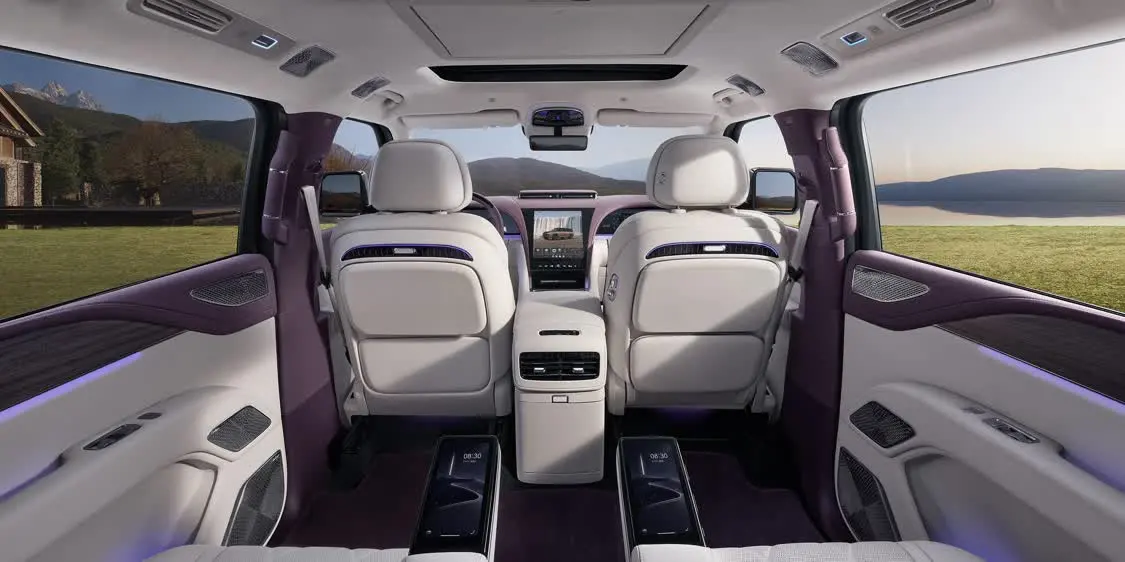 預(yù)售130萬元,仰望U8L鼎世版把東方豪華玩明白了