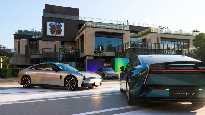 何小鵬:全新小鵬P7預售6分37秒小訂突破10000臺 何小鵬:全新小鵬P7預售6分37秒小訂突破10000臺