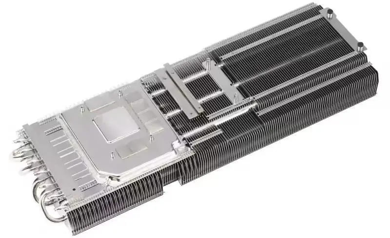 華碩第三代貓頭鷹聯名RTX 5080顯卡發布:四槽三風扇,加速頻率2730MHz