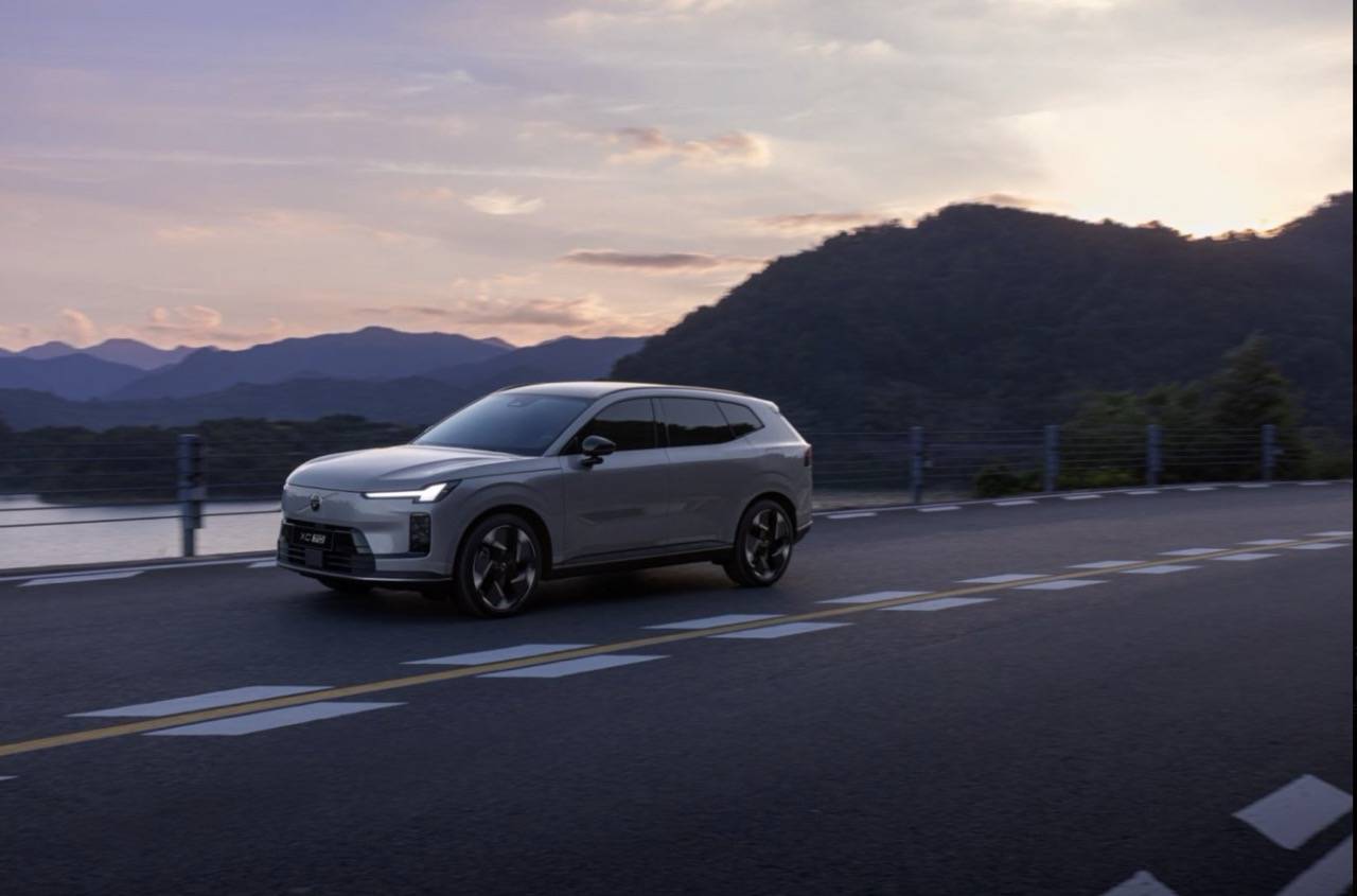 沃爾沃全新XC70技術(shù)分享會:解碼安全與效能兼?zhèn)涞暮廊A混動新范式