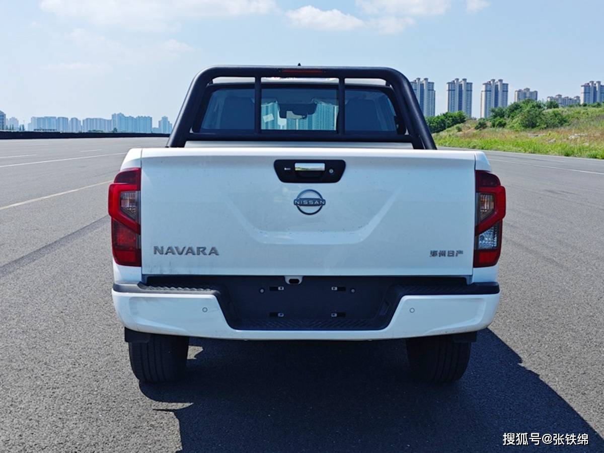 新款日產納瓦拉正式申報,外觀很硬朗,車長5282mm,2.3T柴油動力