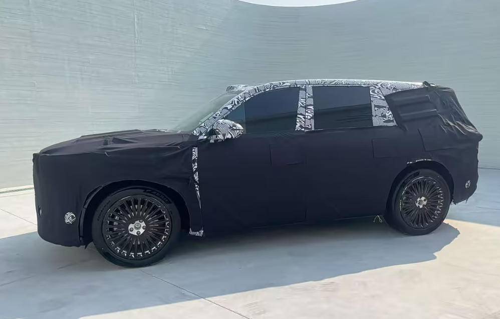 嵐圖大型SUV要來了!配四激光雷達+華為乾崑智駕,能好賣?