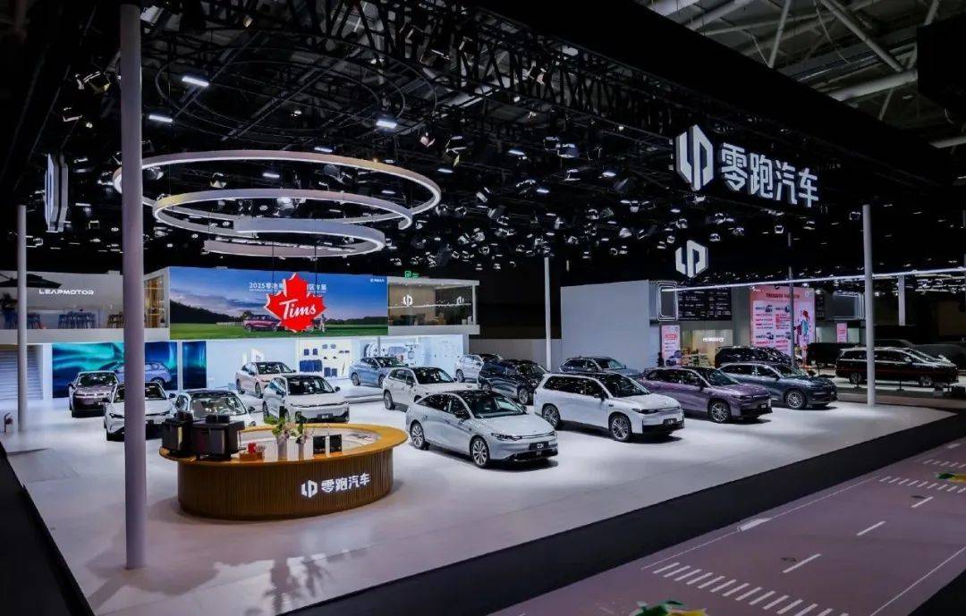 上半年汽車經(jīng)銷商虧損加劇;零跑首次實現(xiàn)半年度盈利;特斯拉Model Y L售33.9萬起;享界S9T開啟預(yù)售;尚界H5內(nèi)飾曝光