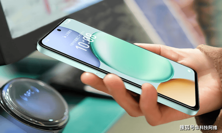 榮耀突然開賣“新機”,7000mAh+12GB+256GB,頂配版僅售1399元