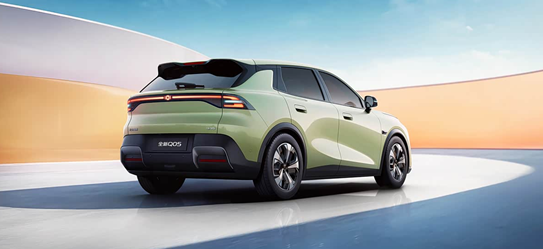 緊跟時代潮流 長安啟源Q05內飾官圖發布