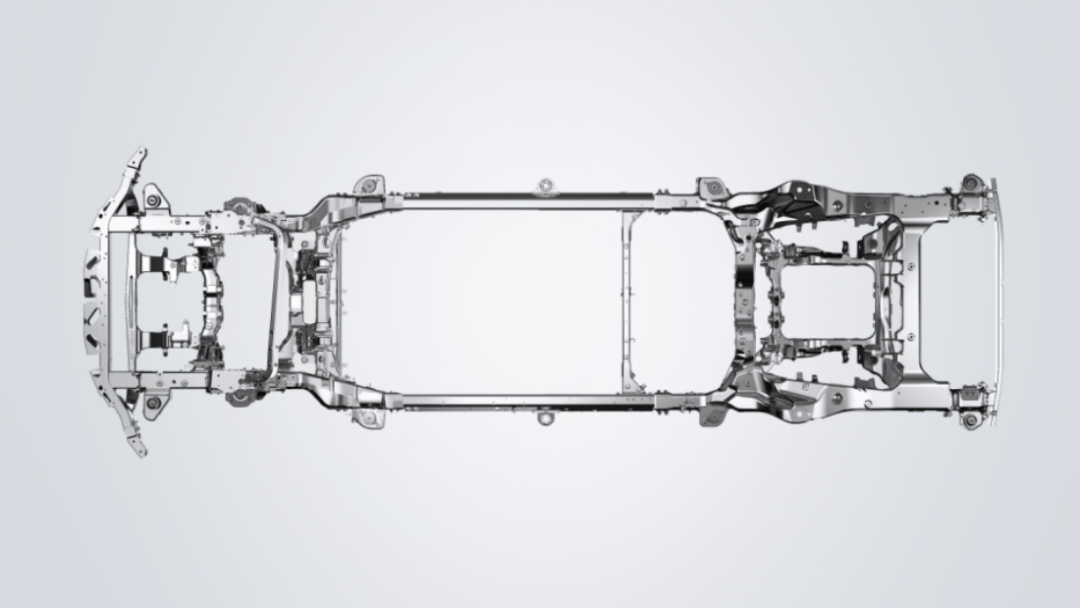 仰望U8L:用“鼎級(jí)”中式智慧創(chuàng)造力重新注解豪華汽車