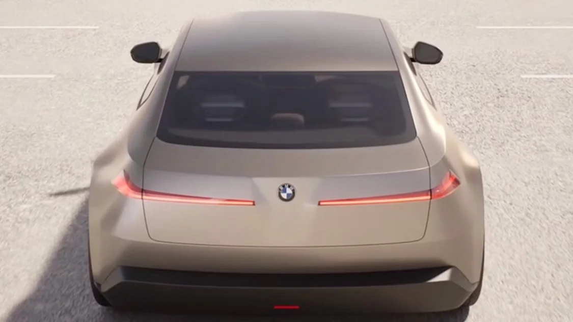 寶馬iX3宣傳片現(xiàn)神秘四門電動(dòng)轎車,融合i8與Neue Klasse設(shè)計(jì)