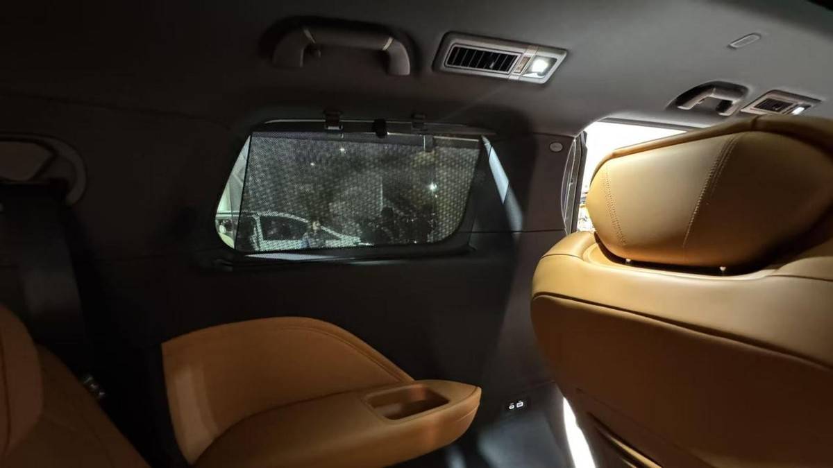 魏牌高山7: 標配激光雷達+四驅,不到29萬的家庭MPV新殺手來了!