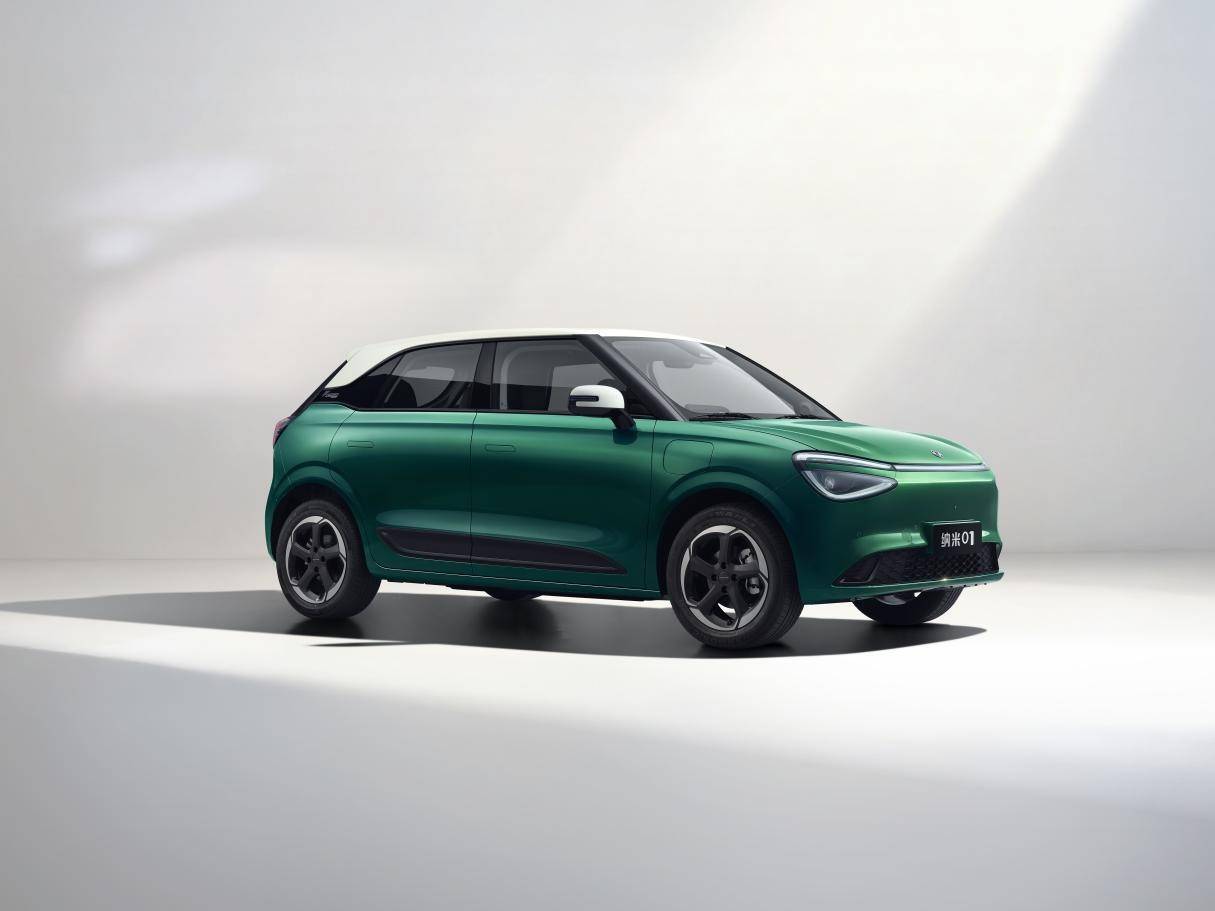 分別5.88萬/15.99萬起 2026款納米01/2026款eπ008五座版上市