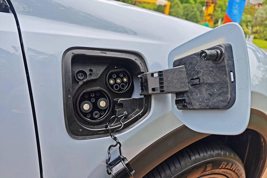 指導價9.78-12.78萬元 江鈴羿馳05S上市